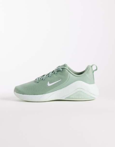 Nike Training Zoom Bella 7 trainers in green - view 1