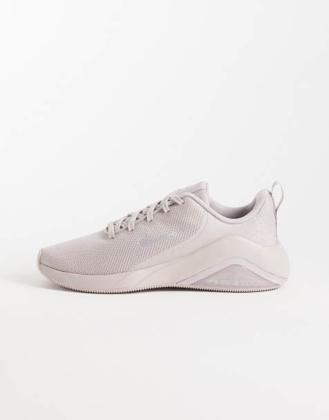 Nike Training Zoom Bella 7 trainers in light pink - view 1