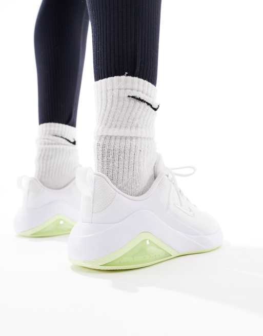 Nike Training Zoom Bella 7 trainers in white and green, 4 of 5