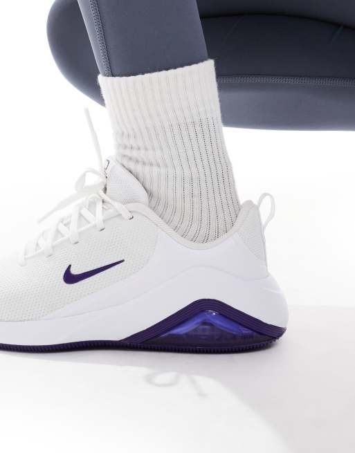 Nike Training Zoom Bella 7 trainers in white and purple, 4 of 5
