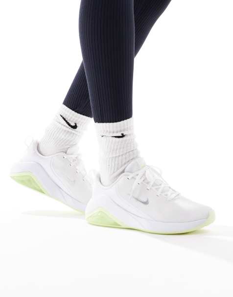 Nike Training – Zoom Bella 7 – Vita och gröna sneakers - view 1