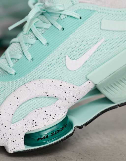 Mint green hot sale nike trainers