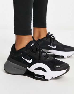 Nike Training Zoom Superrep 4 trainers in black and white