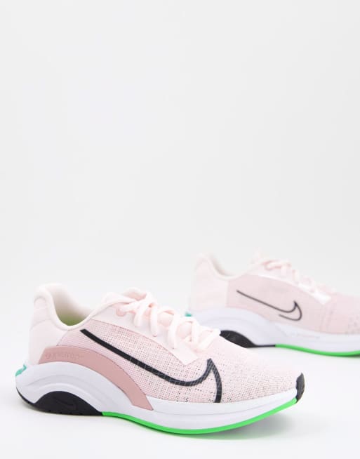Nike Training – ZoomX SuperRep Surge – Sneaker in Rosa