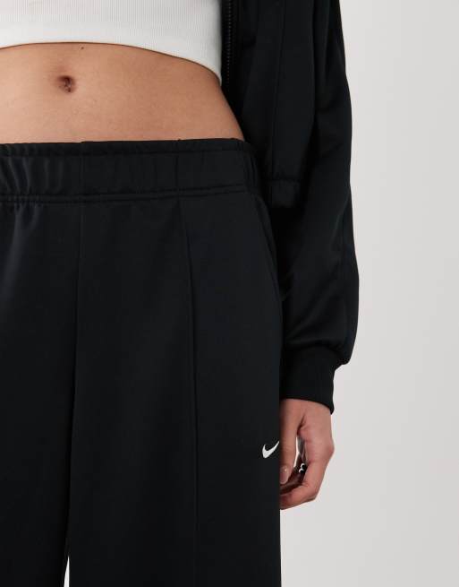 Nike – Trainingshose in Schwarz mit weitem Bein, 4 von 5