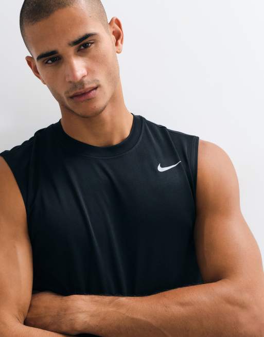 Nike träningslinne i svart, 3 av 5