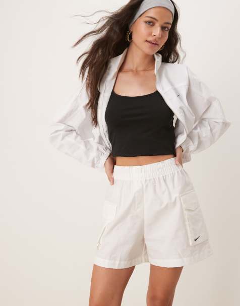 Nike Trend Essential 5inch cargo shorts in white - view 1