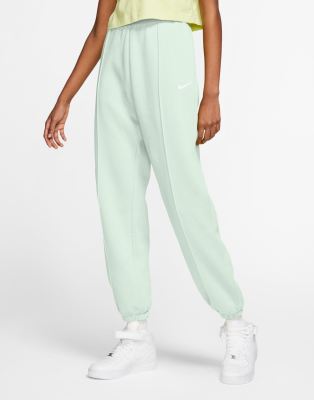 Nike Oversized sweatpants SPORTSWEAR AIR in mint