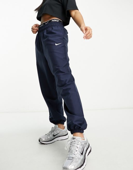 Nike - Trend - Joggers blu navy ossidiana