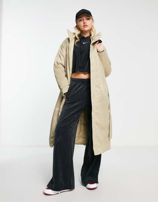 Nike - Trend - Parka - Beige calcaire | ASOS