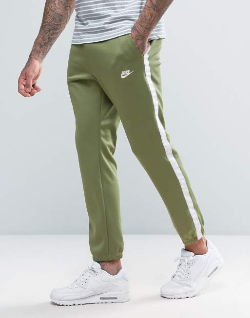 Nike tribute joggers in hotsell slim fit