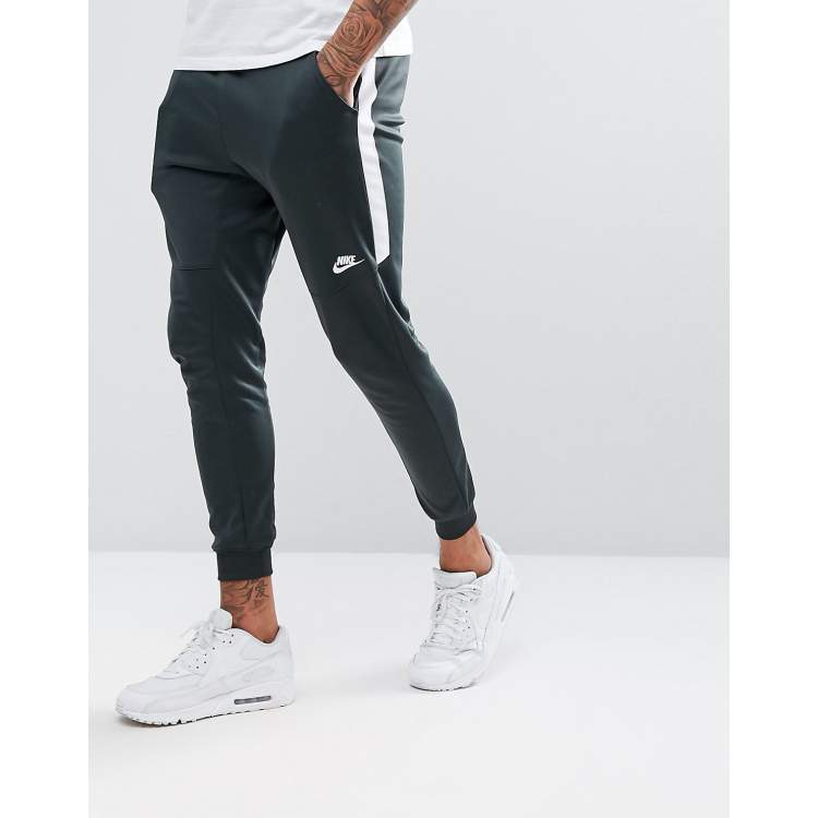 Nike tribute joggers outlet white