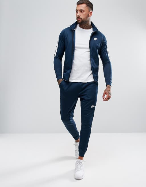 Nike tribute hotsell joggers slim fit