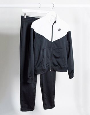 Nike - Tuta sportiva bianca e nera | ASOS