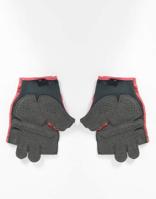 Nike – Ultimate – Gemusterte Sporthandschuhe für Damen in Rosa, 2 von 4
