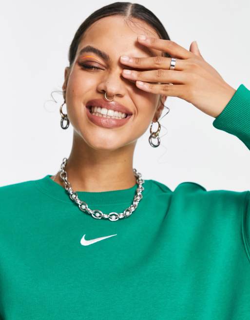 Nike - Uniseks oversized sweatshirt met ronde hals en mini swoosh in malachietgroen, 4 van 4
