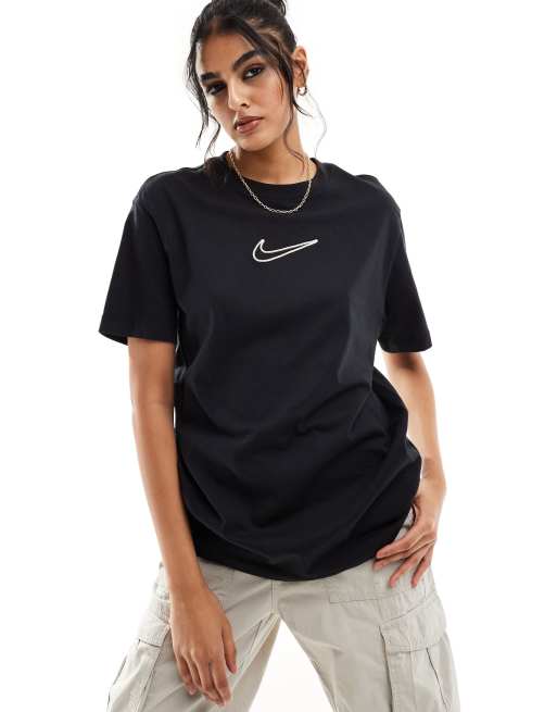 Nike - Uniseks oversized T-shirt met midi-swoosh in zwart