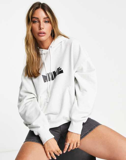 Nike Unisex Circa fleece hoodie in light grey | ASOS