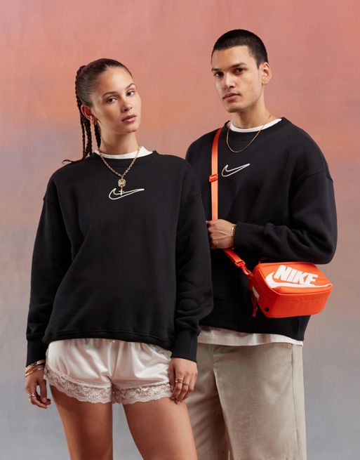 Nike Unisex – Czarna bluza ze średnim logo Swoosh 
