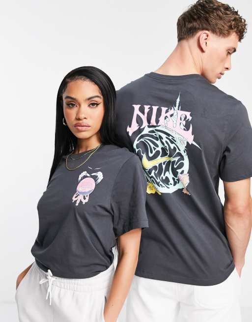 Nike - Unisex - Grå T-shirt med grafisk print på ryggen, 2 af 4
