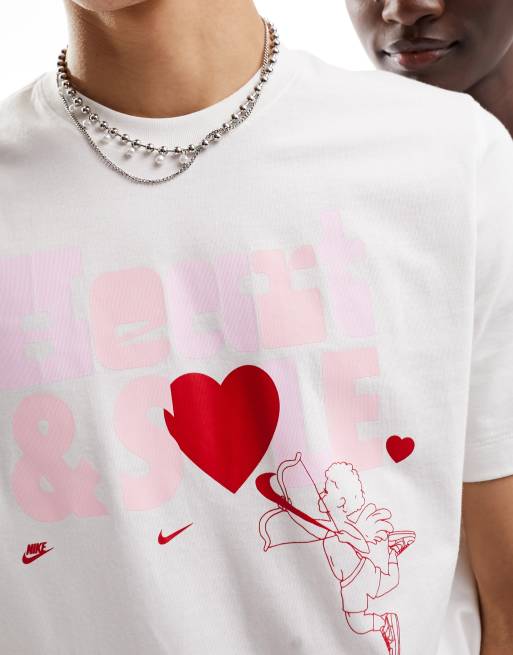 Nike unisex heart and sole graphic t-shirt in white | ASOS