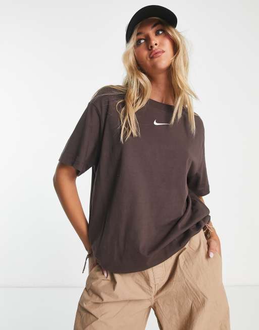 Nike Unisex mini swoosh boyfriend tshirt in baroque brown ASOS