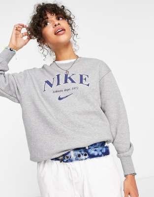 Nike Unisex retro athletics fleece crew sweatshirt in grey heather and ...