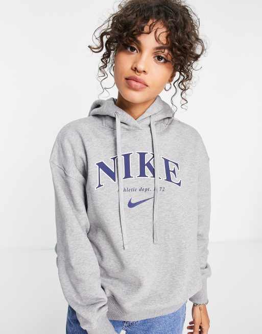 Nike vintage 2025 hoodie women's