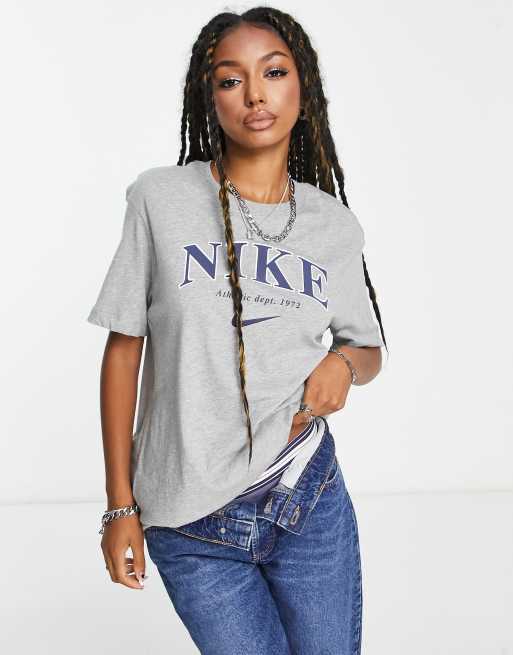 Grey nike clearance t shirt women's