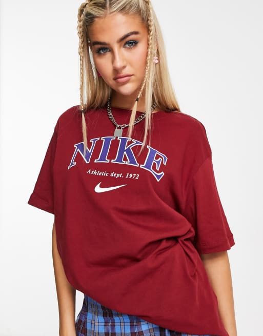 Team red store nike shirt