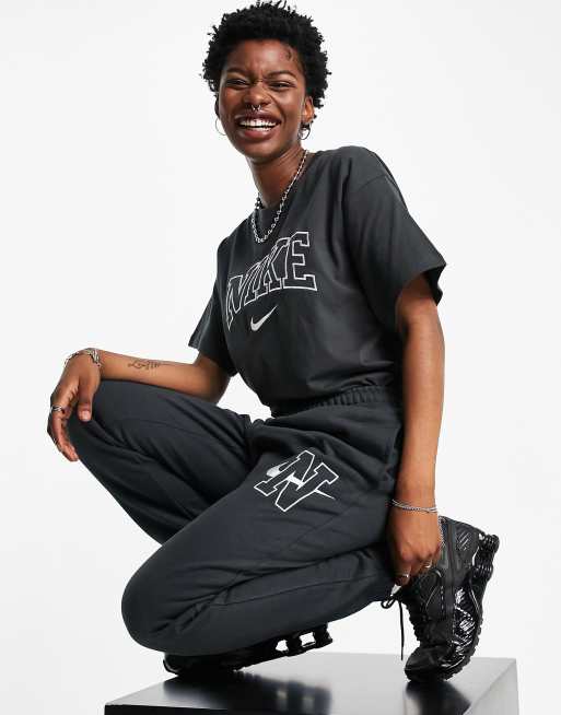 Nike Unisex Vintage logo fleece oversized joggers in washed black | ASOS