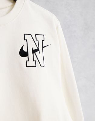 Nike unisex vintage logo fleece oversized sweatshirt in white clearance