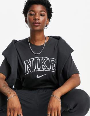 Nike Unisex Vintage logo oversized boyfriend t shirt in washed black