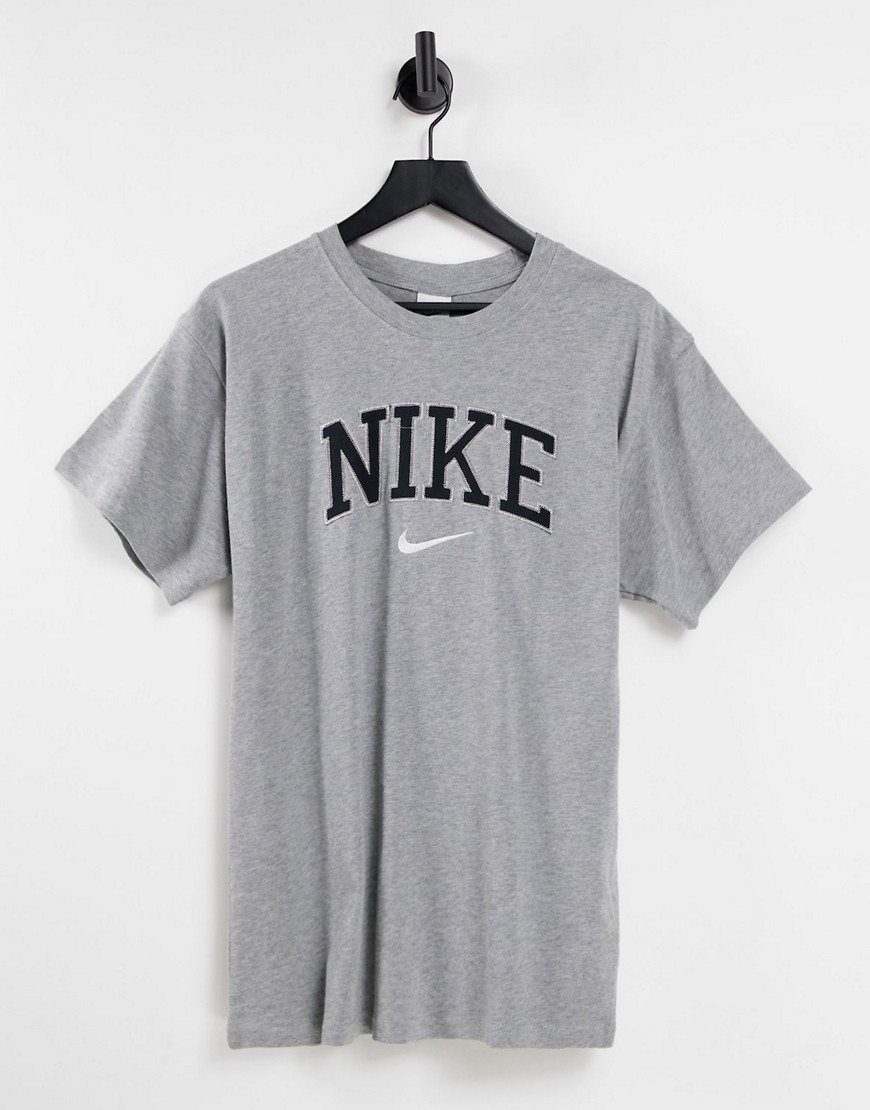 Nike - Unisex Vintage - Oversized boyfriend T-shirt met logo in grijs