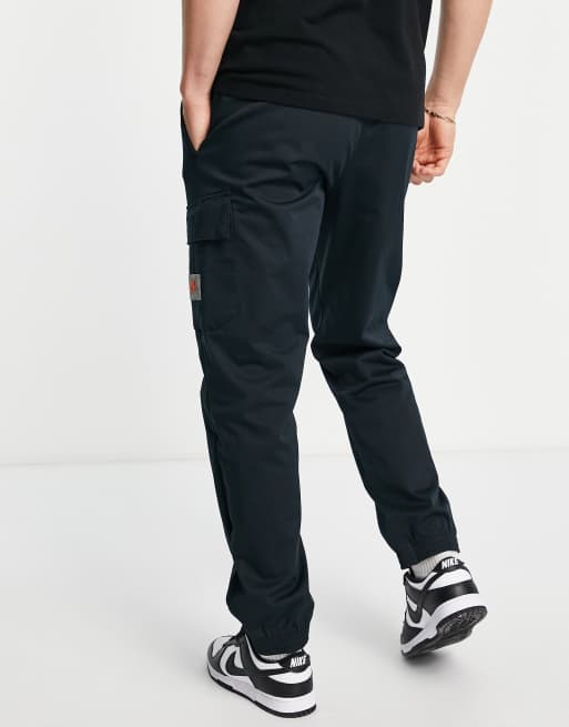 Nike cropped 2025 woven trousers