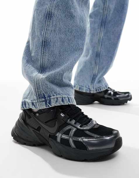 Nike V2K Run sneakers in black and gray - view 1