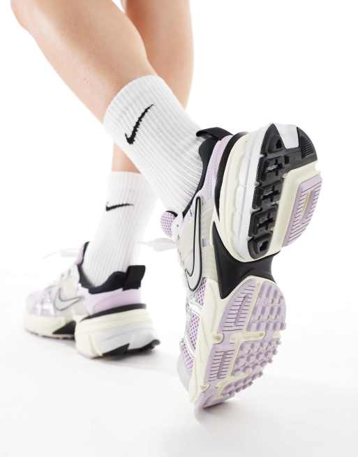 Nike V2K Run sneakers in silver and grape | ASOS