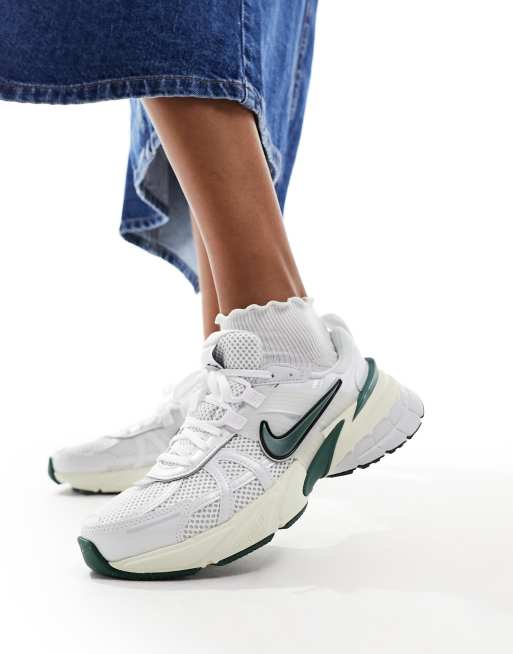 Nike V2K Run sneakers in white and green | ASOS