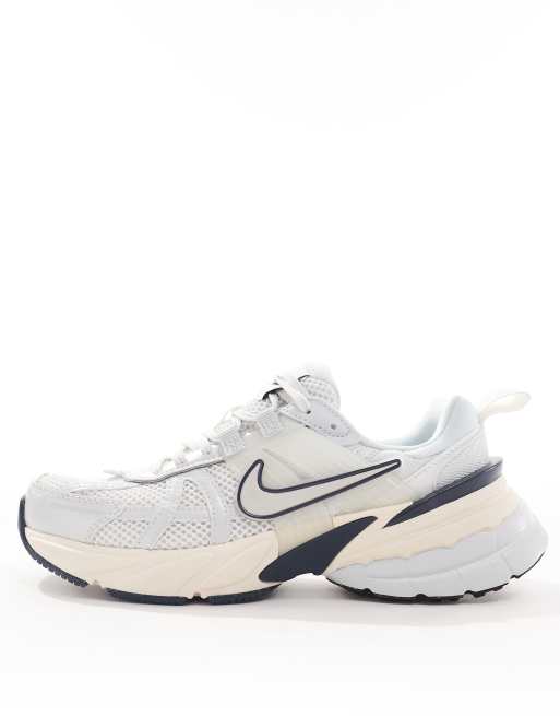 Nike V2K Run sneakers in white and navy, 2 of 5