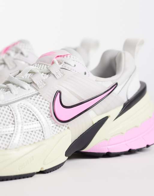 Nike V2K Run sneakers in white and pink, 5 of 5