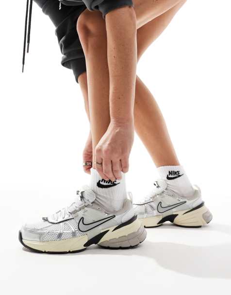 Nike V2K Run sneakers in white - view 1