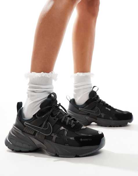 Nike – V2K Run – Svarta träningsskor - view 1