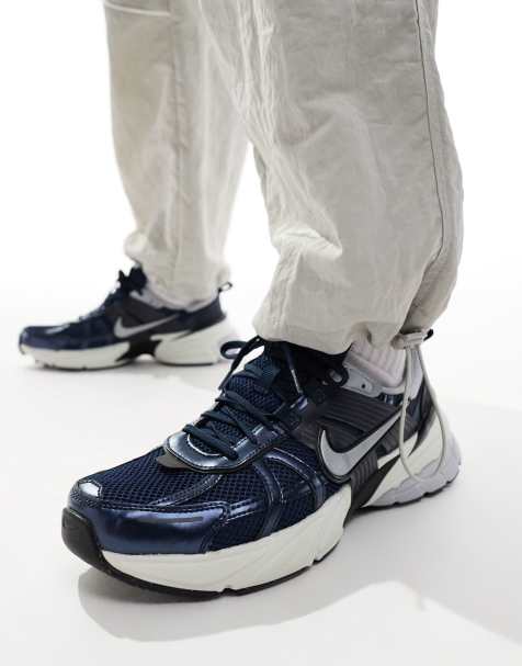 Nike V2K Run trainers in navy - view 1
