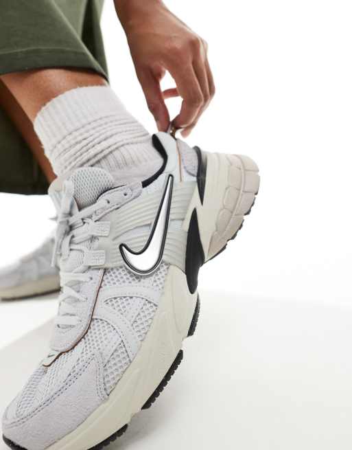 Nike V2K Run unisex trainers in white and black ASOS