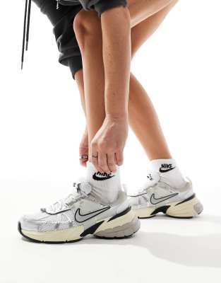 Nike V2K Run unisex trainers in white and silver