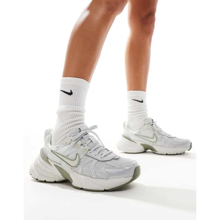 Nike V2K Run unisex trainers in white, green and silver | ASOS