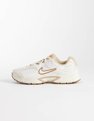 Nike V5 RNR sneakers in beige and brown beige 18390₽