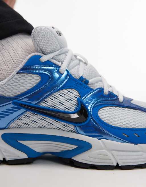 Nike V5 RNR sneakers in blue and white , 4 of 5