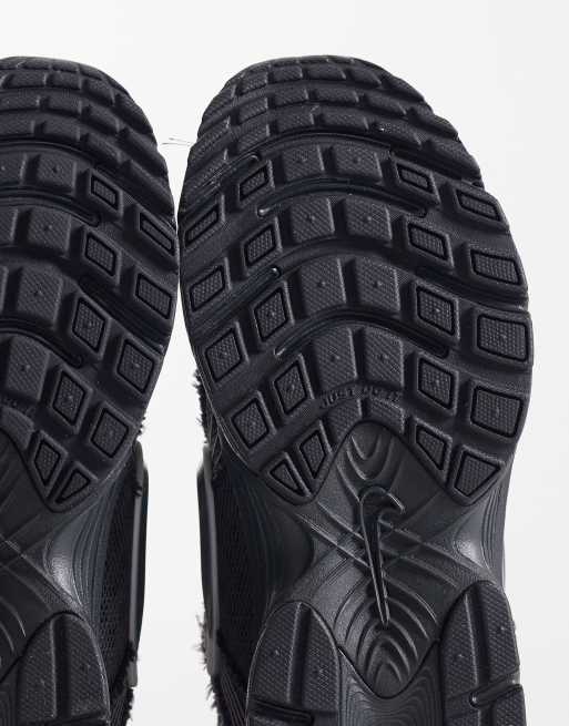 Nike V5 RNR sneakers in dark gray and metallic silver , 5 of 5