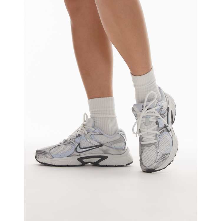 【Nike】 V5 RNR White Men BUY Nike V5 RNR White / Gold | Kixify Marketplace